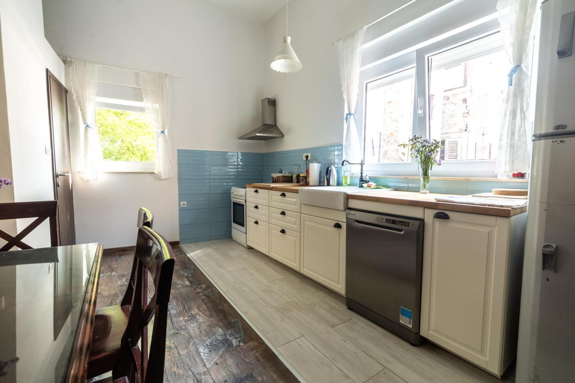 Sentimento Apartment พูลา ภายนอก รูปภาพ