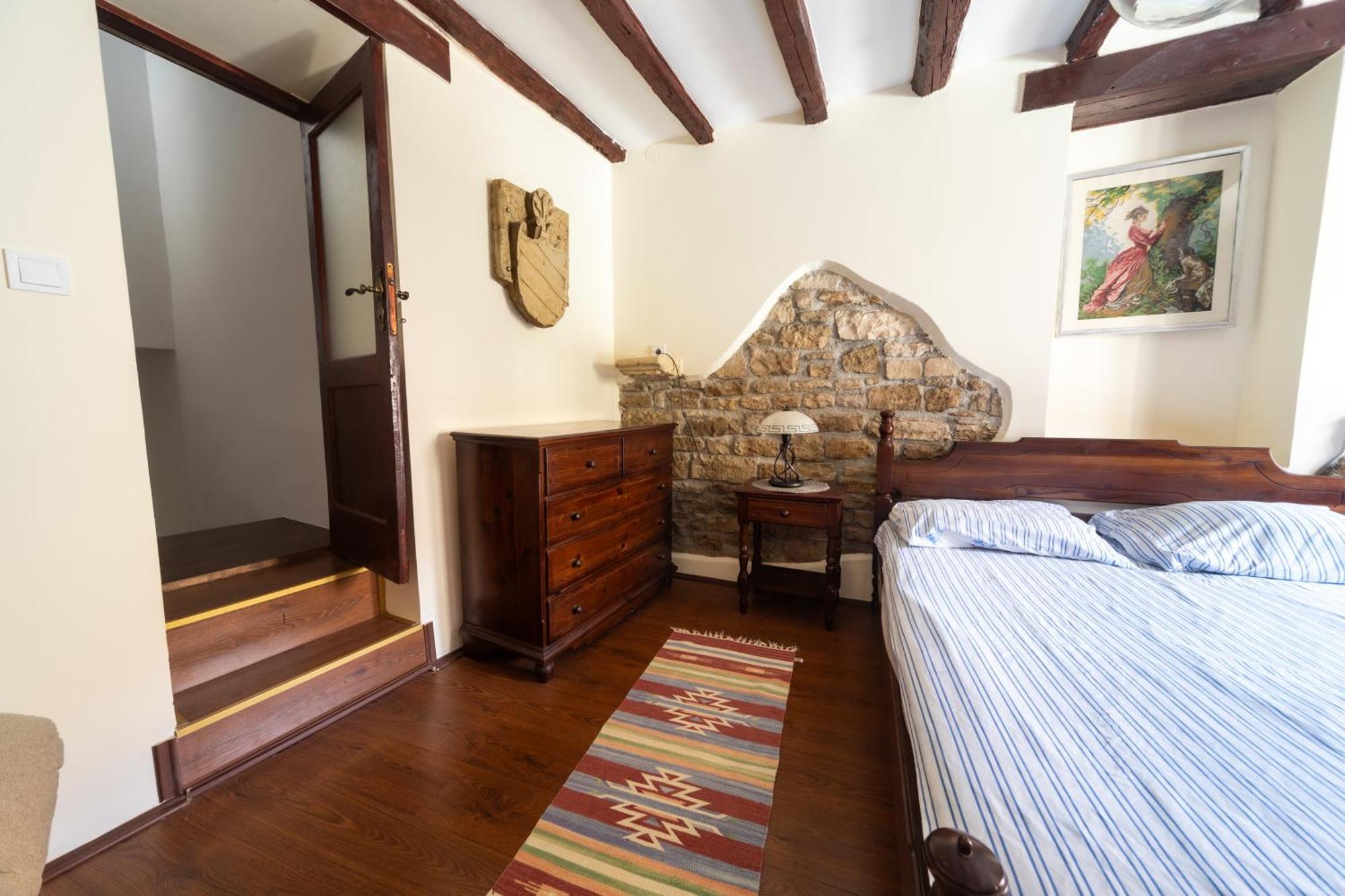 Sentimento Apartment พูลา ภายนอก รูปภาพ