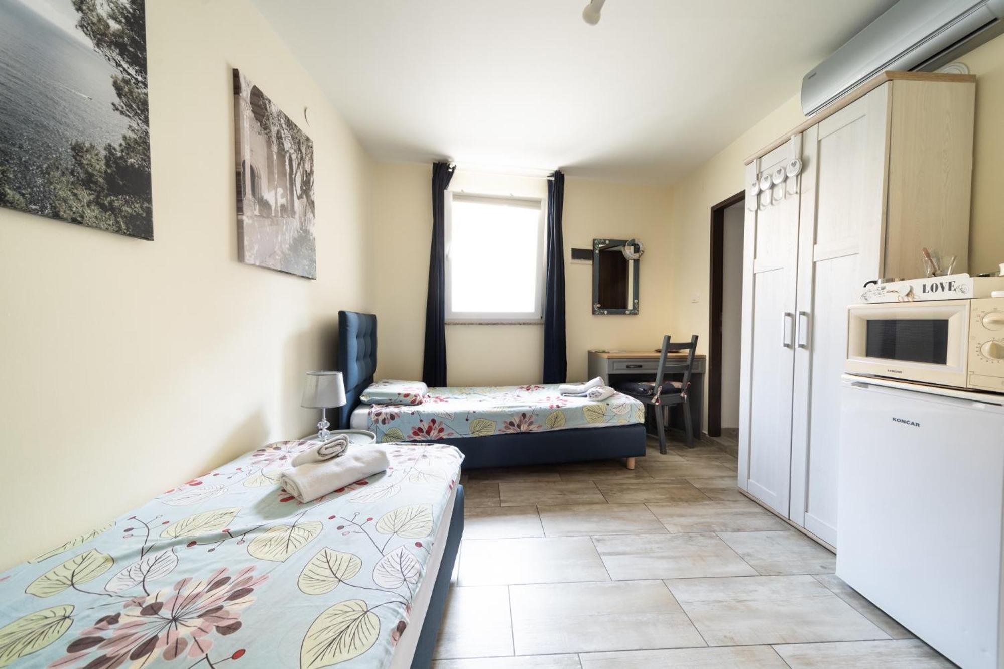 Sentimento Apartment พูลา ภายนอก รูปภาพ